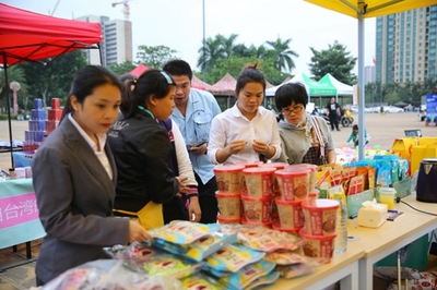 儋州首屆儋耳集市節成功舉辦，市民文化廣場上演城市生活新體驗
